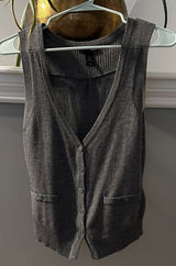 H&M Charcoal Knit Vest Size XS Photo 0