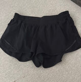 Lululemon Hotty Hot 2.5" Low-Rise Shorts Photo 0