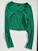 Long sleeve Green Photo 0