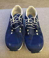 On-running s Photo 0