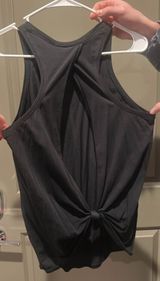 Lululemon Tank Photo 0