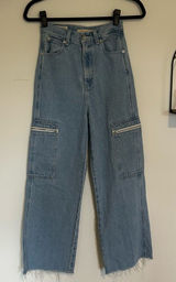 Levi’s High Loose Premium Wide‎ Leg Cargo Utility Style Zipper Pocket Jeans 23 Photo 0