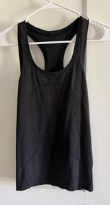Lululemon tank Photo 0
