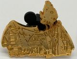 Walt Disney World 2002 The Seven Dwarfs Cottage Gold Cast Lanyard Series Pin Photo 0