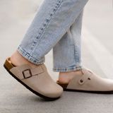CUSHIONAIRE Hana Cork‎ Footbed Vegan Leather Clogs Size 9 Boho Hippie Casual Photo 0