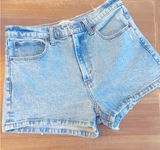 Abercrombie Mom Short - High Rise Photo 0
