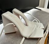 White Heels Photo 0