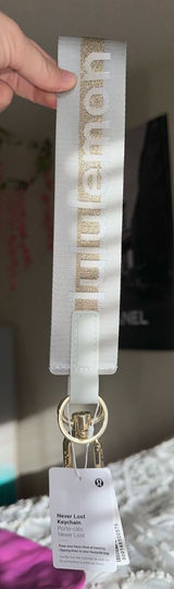 Lululemon Keychain Never Lost Photo 0