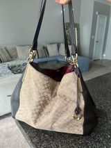 Coach Dalton 31 Shoulder Bag Photo 0