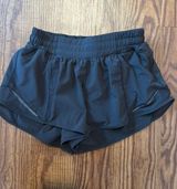 Lululemon Hotty Hot Shorts 2.5" Photo 0