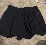 Lululemon Tracker Shorts Photo 0