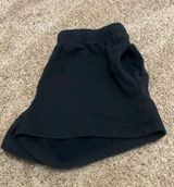 Universal Thread Baggy Shorts Photo 0