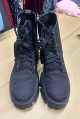 Steve Madden Thora Women’s Black Lace-up Boots Size 9M EUC Photo 0
