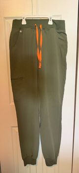 FIGS Scrub Pants Photo 0