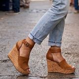 Womens 6.5 Marc Fisher Hadeya Open Toe Cork 4.5" Wedge Sandal Photo 0