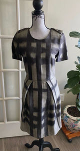 Burberry gray and black ikat-style checkered short sleeve midi dress Photo 0