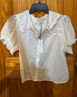 Beautiful 100% cotton blouse feels like a feather Photo 0