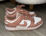 Pink Nike Dunk Low Photo 0