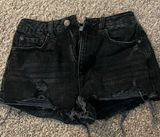 black jean shorts Photo 0