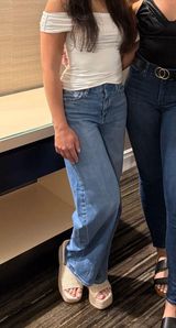 American Eagle Jeans Photo 0