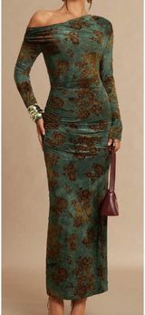 SheIn Silquee Green Flocked Floral Off-Shoulder Ruched Long Sleeve Elegant Maxi Dress Photo 0