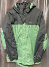 Men's Columbia Pouring Adventure ll Jacket SZ Small Green Black Hood Omni tech Photo 0