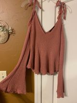 Forever 21 Sweater Photo 0