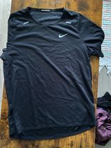 Nike Dri-Fit Short Sleeve Top Photo 0