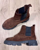Urban Outfitters Women Brown Suede Chunky Lug Sole Chelsea Boots Size 9 US 42 EU Photo 0
