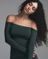Soft Smoothing Off the Shoulder Top S Photo 0
