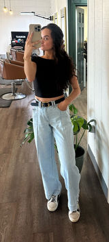 American Eagle Outfitters Jeans Photo 0