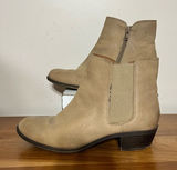 Lucky‎ Brand Womens Size 6.5 M Beige Leather Zip Ankle Fashion Boots Photo 0