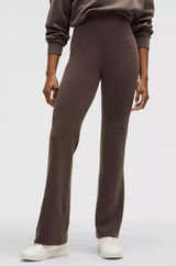Lululemon Espresso Brown Ribbed Softstreme Athletic Flare Pants Women’s Size 14 Photo 0
