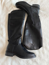 Black vintage boots Size 7.5 Photo 0
