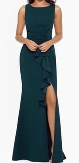 Betsy and Adam‎ Christine Scuba Crepe Ruffled Bow Gown Photo 0