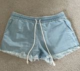 Shorts Photo 0