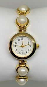 Vintage women’s watch faux pearls gold tone links 21mm quartz 7” running Photo 0