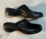 Clarks Black Leather Slip-On Clogs size 8M Photo 0