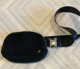 Lululemon Everywhere Fleece Belt Black & Silver Bag 1L Photo 0
