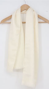 Stefano Scarf Unisex One Size Cream Paisley Damask Eyelash Fringe Good Photo 0