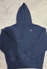 Navy Alo Yoga Hoodie Accolade Photo 0