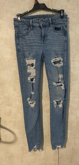 American Eagle Jeans Skinny Ripped Photo 0