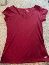 must have tee Photo 0