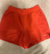 Alo Yoga Shorts Photo 0