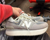 New Balance Women’s Sneakers Platform 574 Photo 0