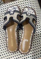 Madden Girl Helm Navy Floral Canvas H-Band Slide Sandals Square Toe 8M boho Photo 0