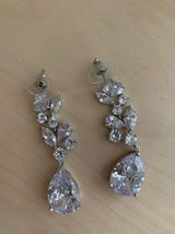 Silver Crystal Earrings Photo 0