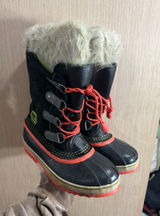 Women’s Sorel Black and Salmon Pink Snow Boots with Faux Fur Trim Size 6 Photo 0