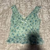 Green floral shirt Photo 0