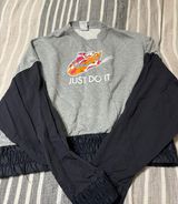 Nike Workout Sweatshirt Photo 0